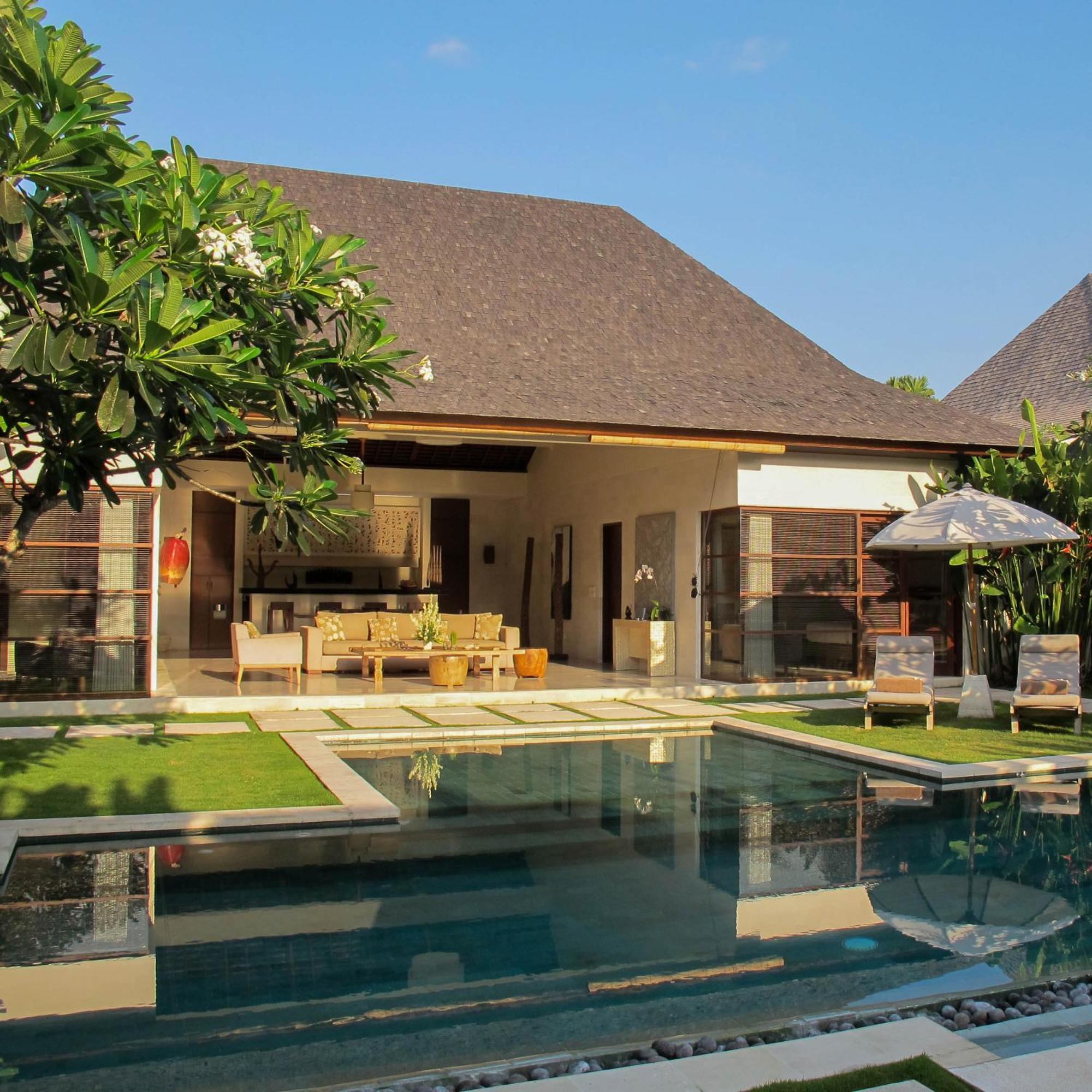 Nyaman Villas Seminyak Exterior photo