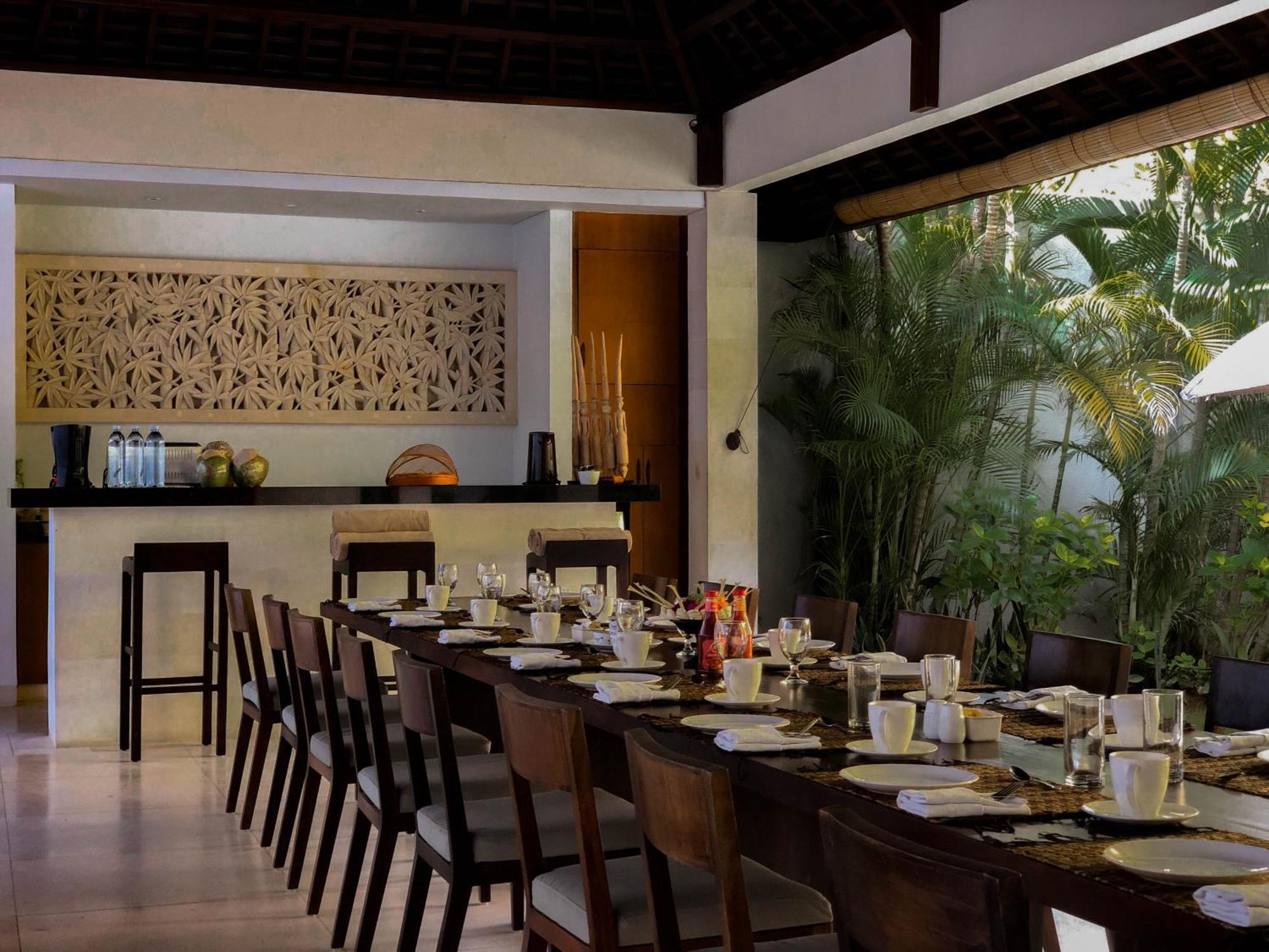 Nyaman Villas Seminyak Exterior photo